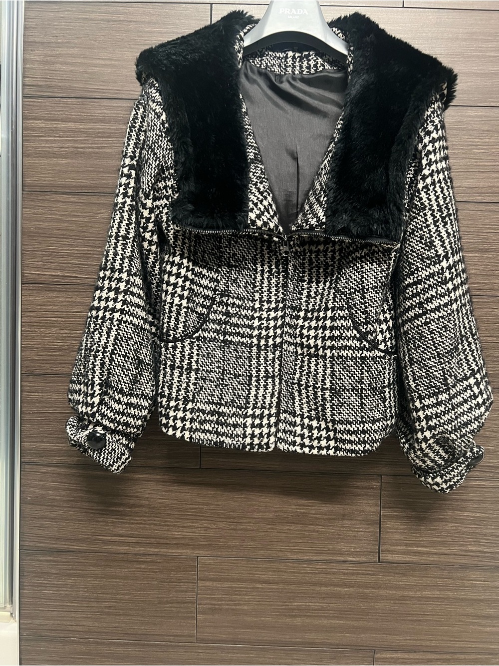 TOV Holy G Inc. Plaid Houndstooth Jacket with Faux-Fur Collar Size Small (Eu38)